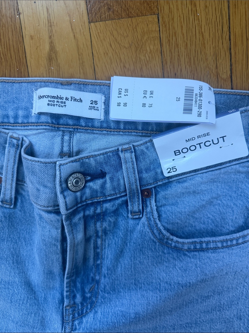 Abercrombie mid rise bootcut jeans - Picture 2 of 3